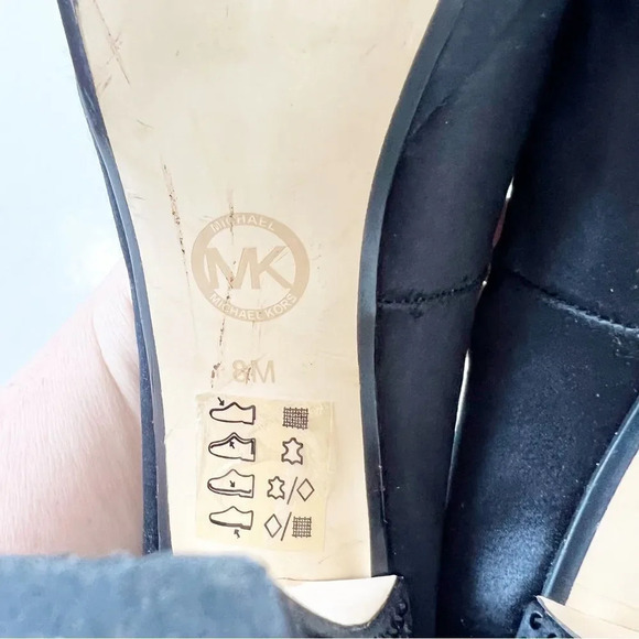 Michael Michael Kors Black Satin Peep Toe Platform Heels Size 8 Pleasers Studded - Picture 4 of 13